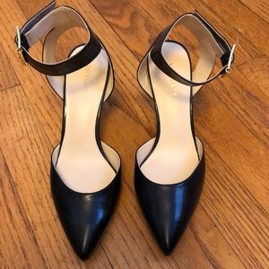 Nine West Strappy Pumps Size 7 Black - Never Worn